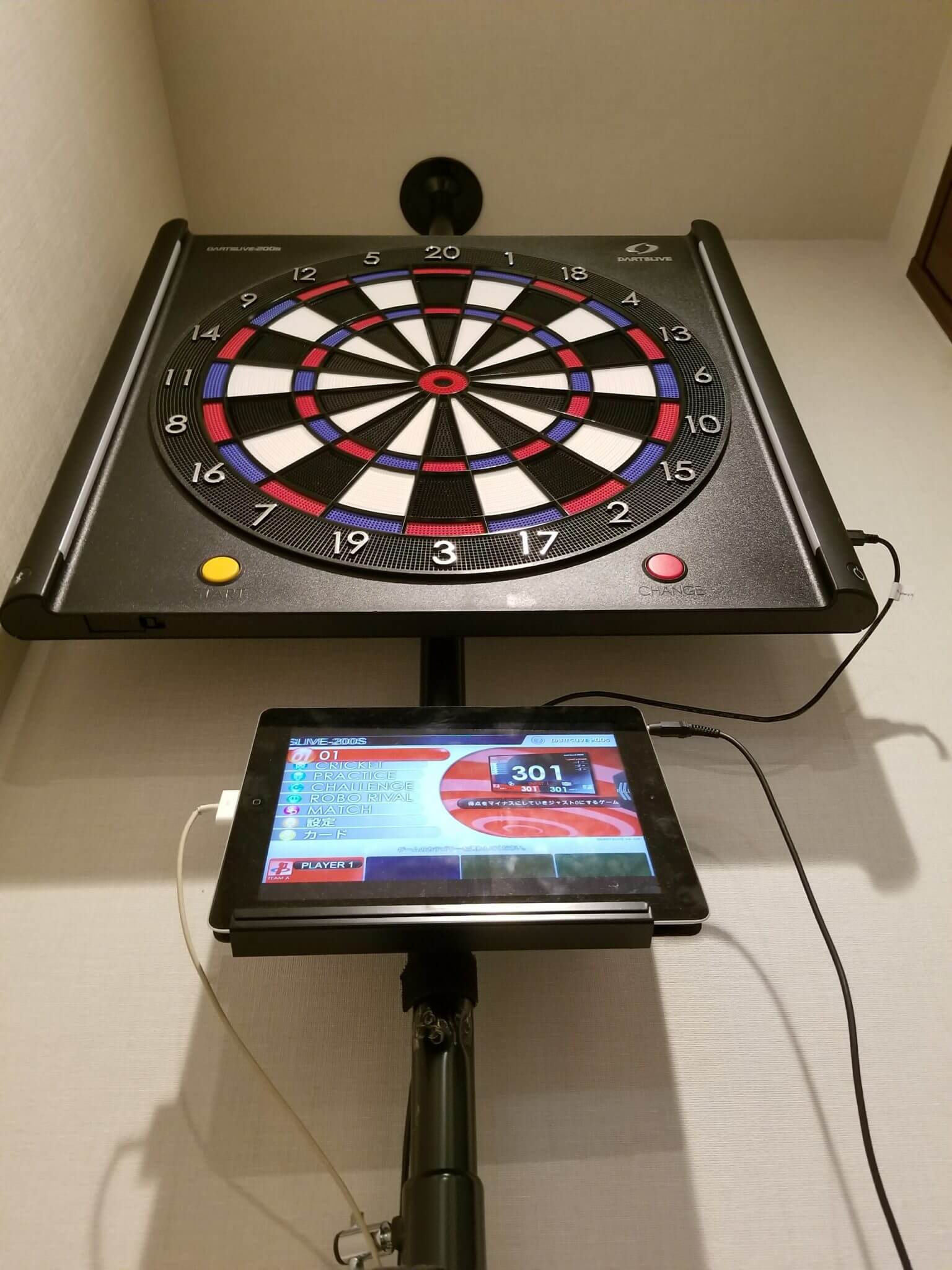 美品]DARTSLIVE200s & スタンドマットセット(おまけ付き)-