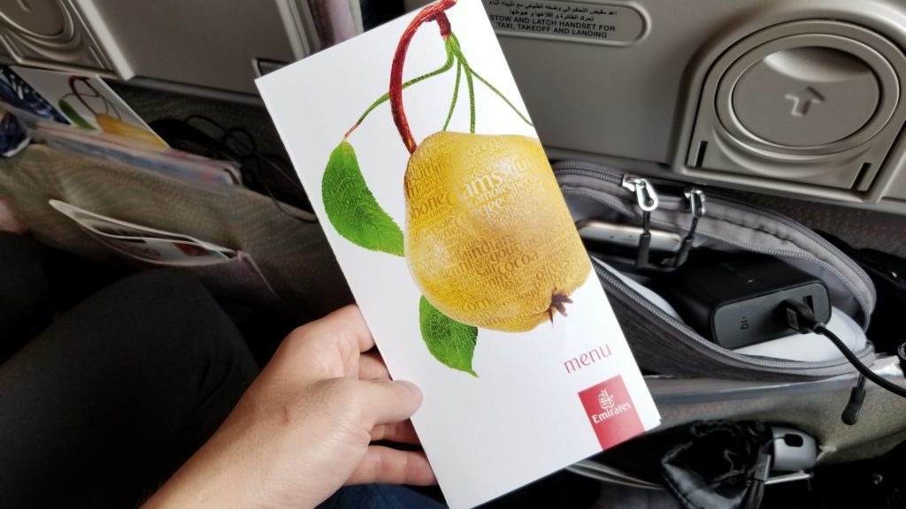 エミレーツ航空機内食のメニュー