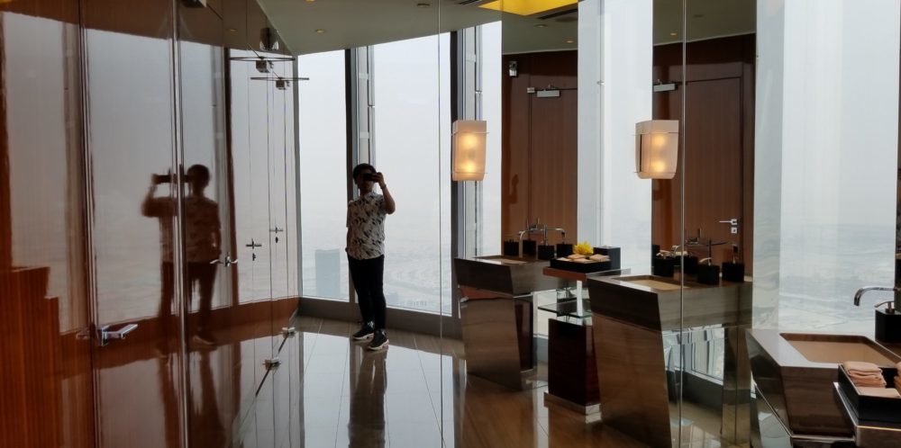 ブルジュ・ハリファ「アトモスフィア」のトイレの内装