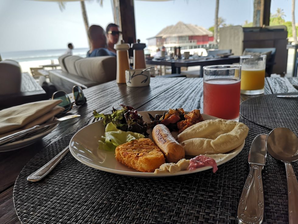 BAR BAR BEACH CLUBで朝食